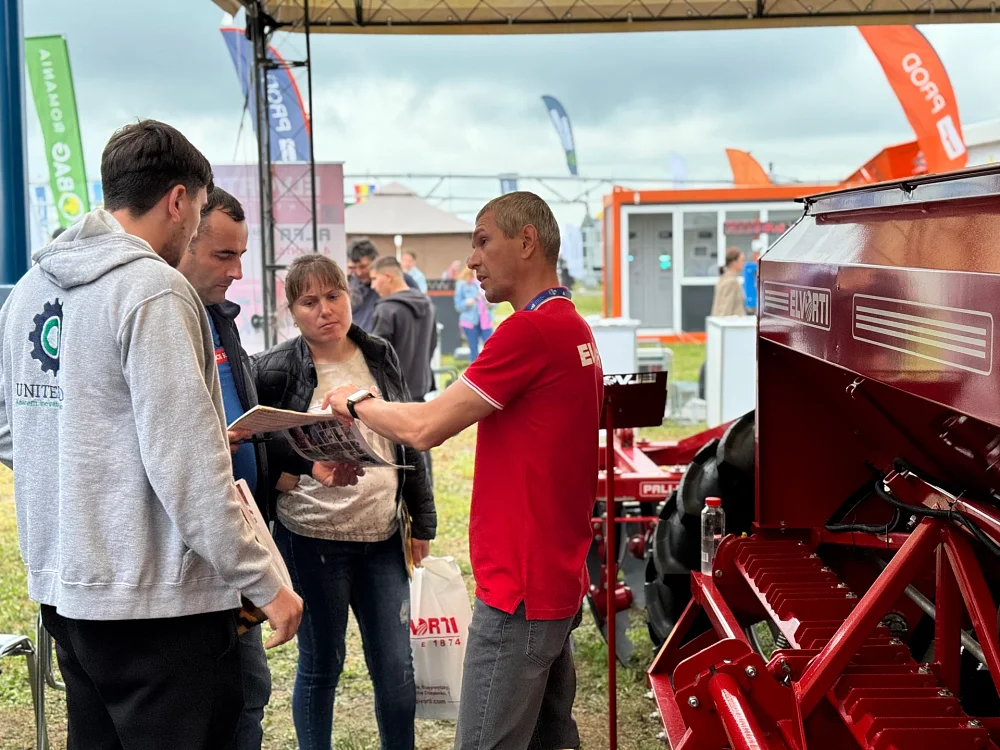 ELVORTI на AgriPlanta-RomAgroTec 2025: Укрепване на международните позиции на украинското машиностроене — 7