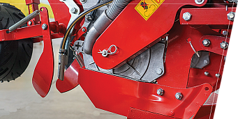 ВНАСЯНЕТО НА ТЕЧНИ ТОРОВЕ