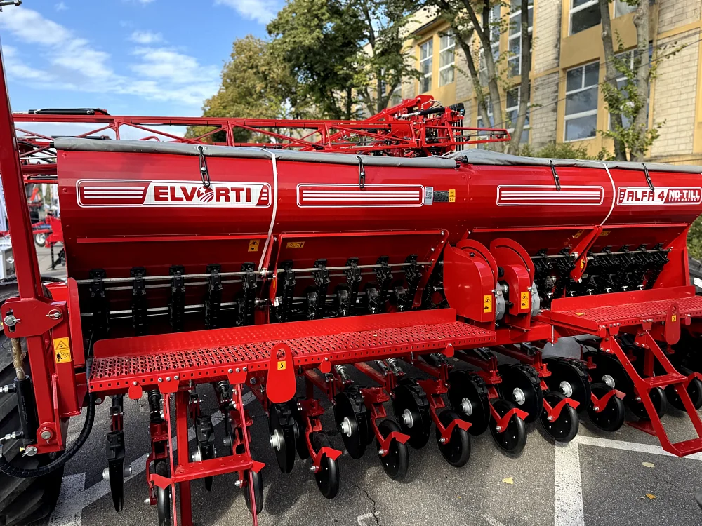 Премиера на ALFA 4 No-Till с нов дизайн от ELVORTI на MOLDAGROTECH 2026 — 5