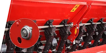 ЗАДВИЖВАЩИ ВАЛОВЕ НА ТОРОВНАСЯЩИТЕ АПАРАТИ ОТ НЕРЪЖДАЕМА СТОМАНА